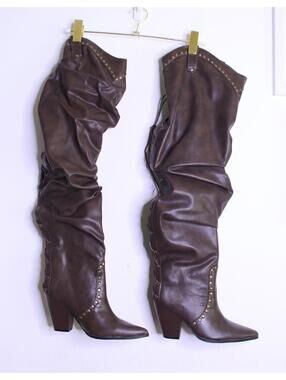 NWT FN Brown Thigh High Pointy Toe Western Boots - 7.5